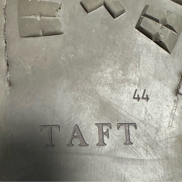 TAFT Men’s size 44 / 11 The Jack Oxblood Red Leather and Gray Wool Boots READ - Picture 16 of 16